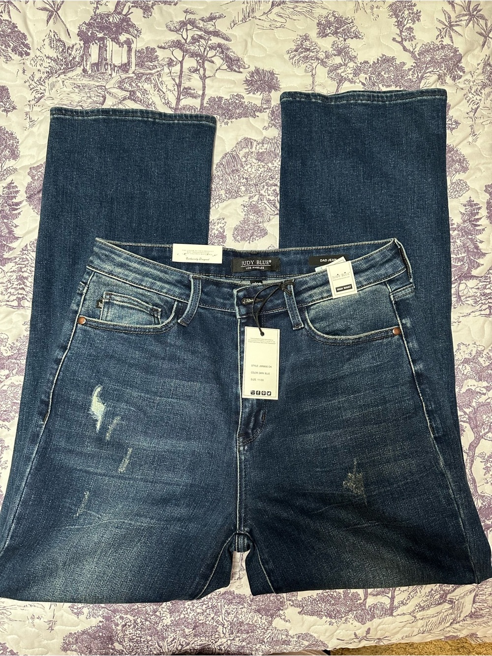 Judy Blue Size 11/30 NWT High Waist Distressed Dad Jeans
